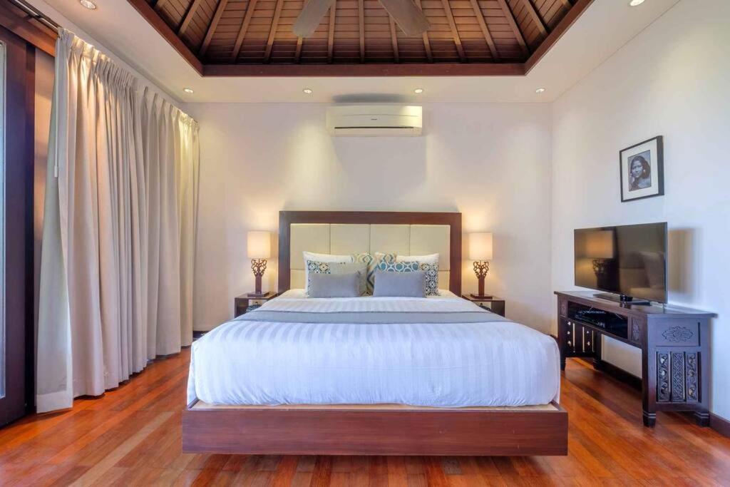 Kejora Beachfront Estate Sanur -Stunning Villa Eleven Екстер'єр фото