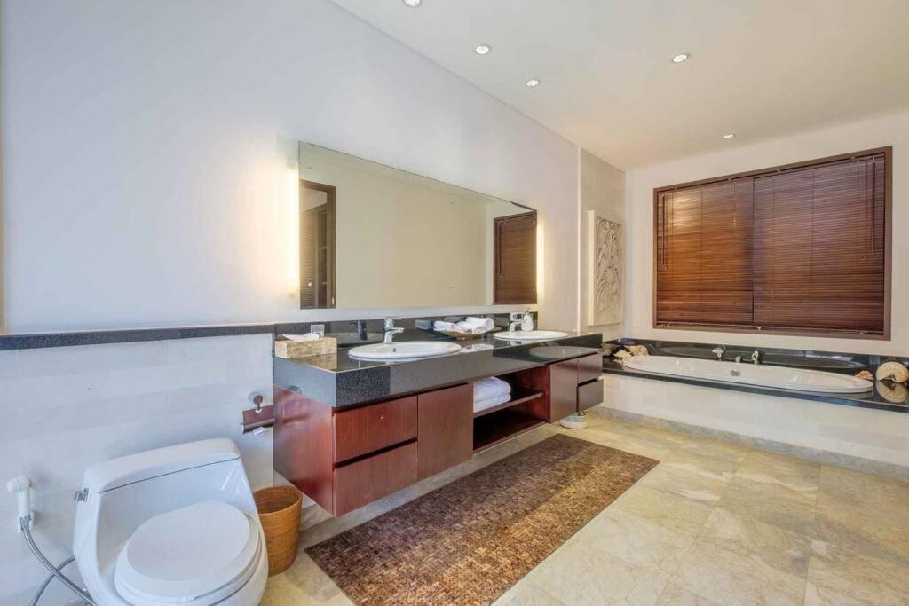 Kejora Beachfront Estate Sanur -Stunning Villa Eleven Екстер'єр фото