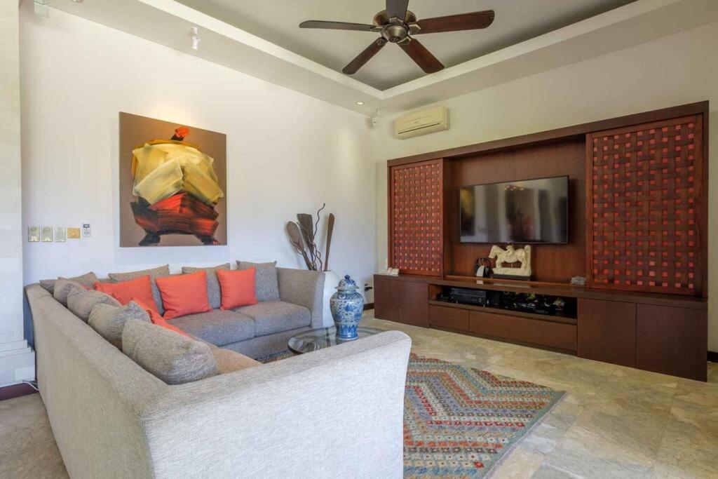 Kejora Beachfront Estate Sanur -Stunning Villa Eleven Екстер'єр фото